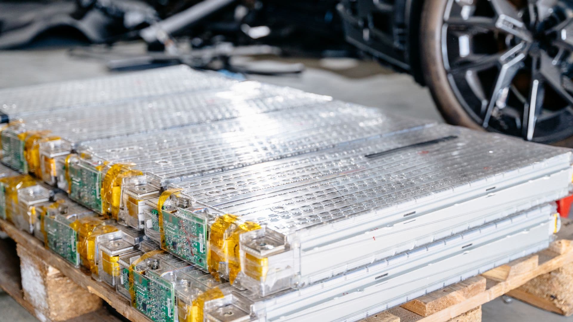 China targets retired EV batteries, mandates digital traceability